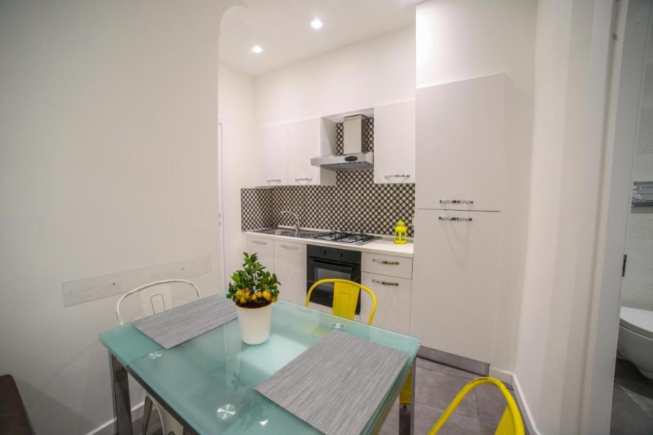 Scugnizzo Apartment Naples Luaran gambar