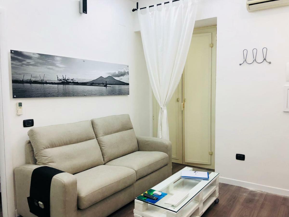 Scugnizzo Apartment Naples Luaran gambar